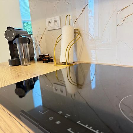Nowe Luksusowe Apartamenty Manufaktura-Prywatny Na Wylacznosc-Wanna-Zamykany Ogrodzony Parking, Blok,Niskie Pietro-Cisza I Spokoj Łódź Buitenkant foto