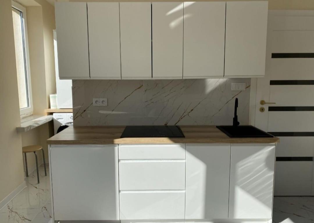 Nowe Luksusowe Apartamenty Manufaktura-Prywatny Na Wylacznosc-Wanna-Zamykany Ogrodzony Parking, Blok,Niskie Pietro-Cisza I Spokoj Łódź Buitenkant foto