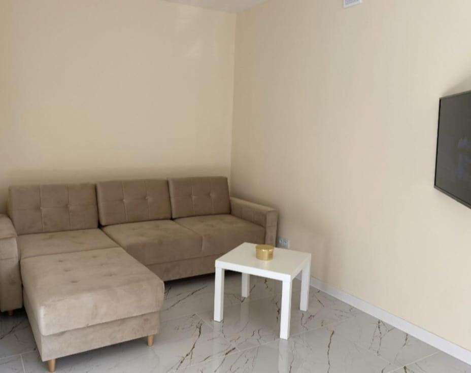 Nowe Luksusowe Apartamenty Manufaktura-Prywatny Na Wylacznosc-Wanna-Zamykany Ogrodzony Parking, Blok,Niskie Pietro-Cisza I Spokoj Łódź Buitenkant foto